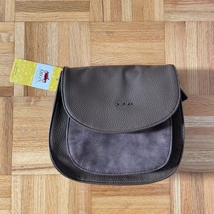 BNWT Dion Fashion Collection - Brown crossbody purse - Designed in Canada 🇨🇦